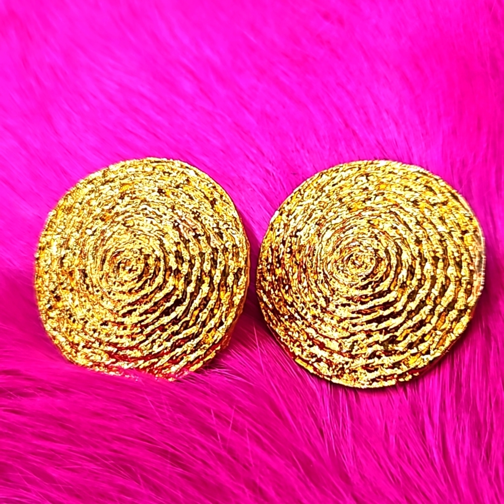 GOLD CIRCLE SWIRLS CLIP ON EARRINGS VINTAGE